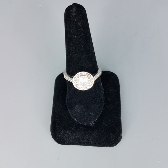 Silvertone Engagement Style Circle Ring - Picture 8 of 9